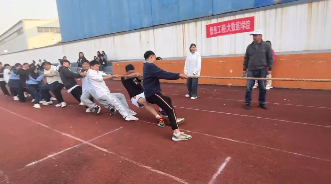 日出水了啊快点使劲动态图