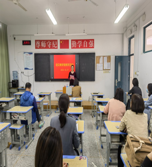 日出水了啊快点使劲动态图