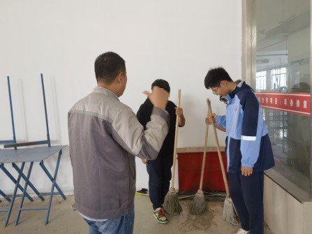 日出水了啊快点使劲动态图