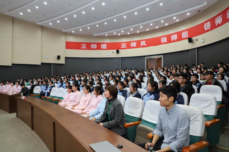 日出水了啊快点使劲动态图