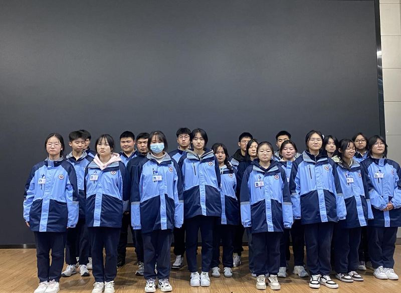 日出水了啊快点使劲动态图