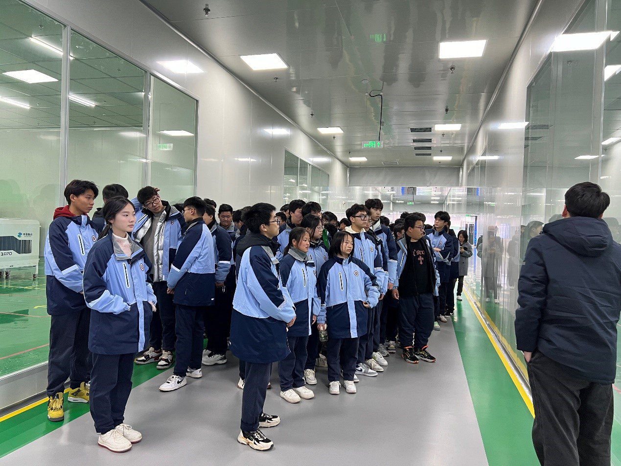 日出水了啊快点使劲动态图