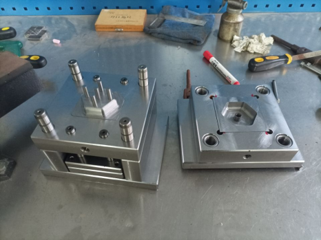 日出水了啊快点使劲动态图