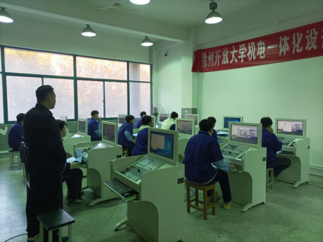 日出水了啊快点使劲动态图