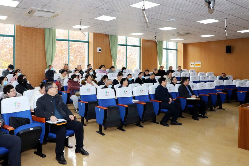 日出水了啊快点使劲动态图