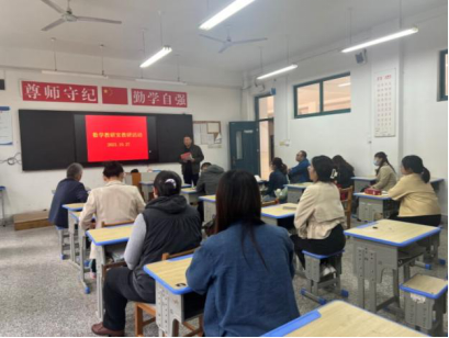 日出水了啊快点使劲动态图