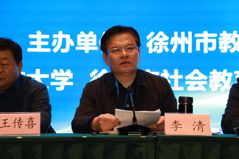 日出水了啊快点使劲动态图