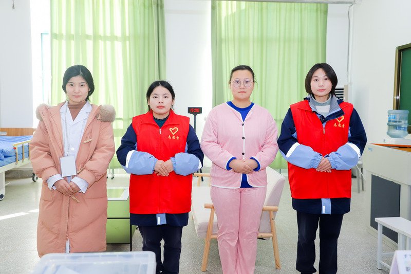 日出水了啊快点使劲动态图