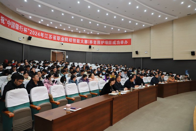 日出水了啊快点使劲动态图