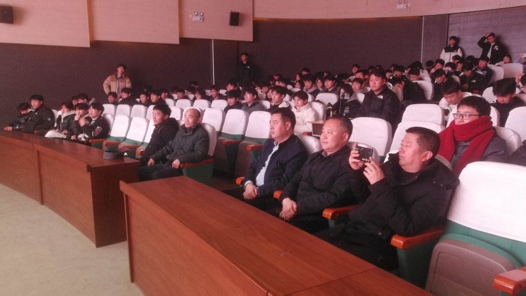 日出水了啊快点使劲动态图