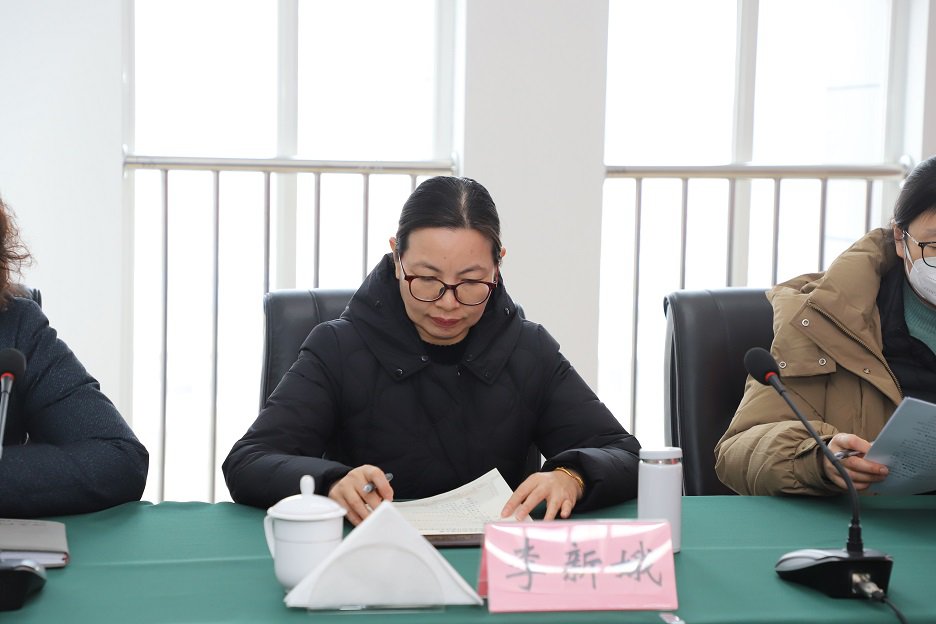 日出水了啊快点使劲动态图