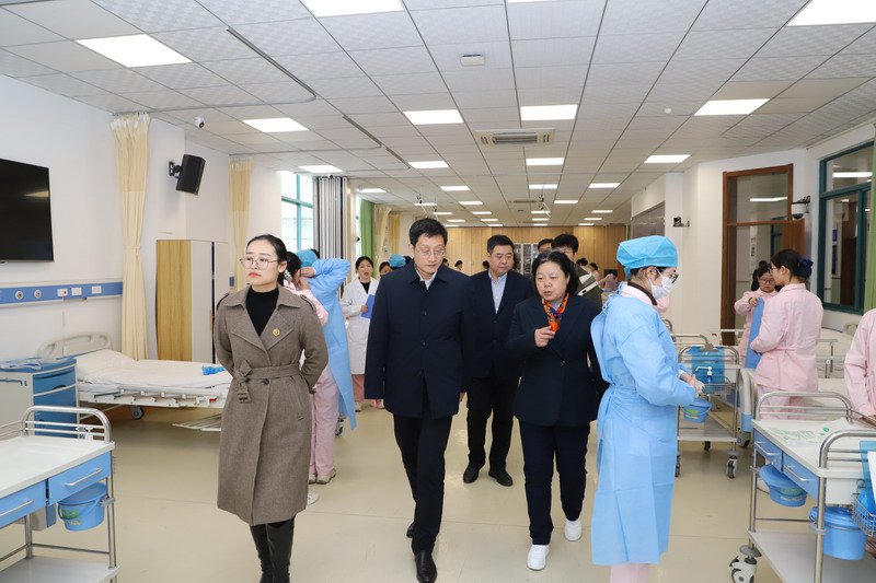 日出水了啊快点使劲动态图