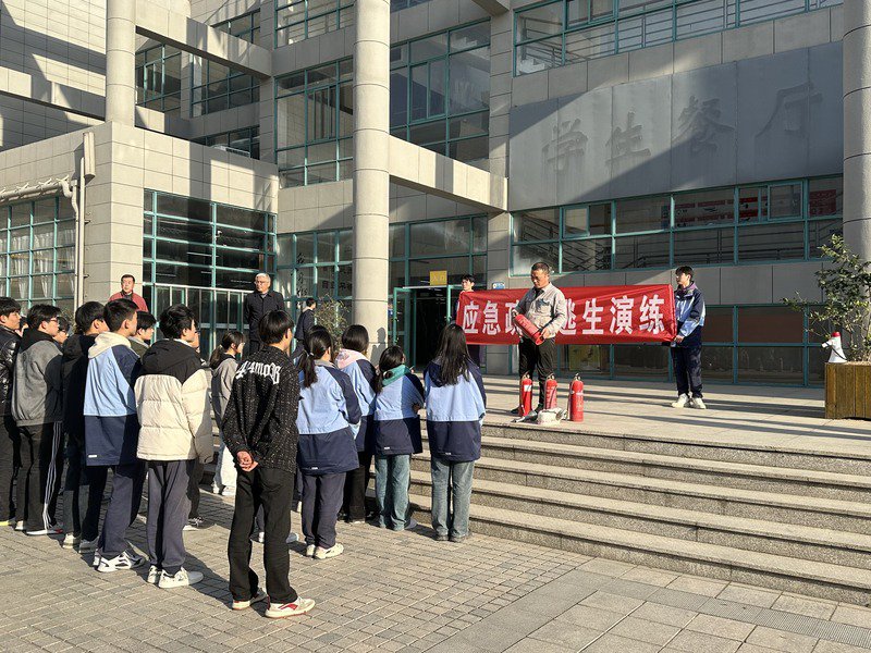 日出水了啊快点使劲动态图