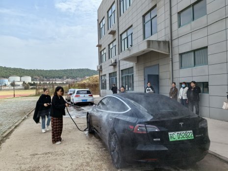 日出水了啊快点使劲动态图