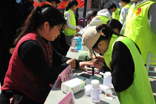 日出水了啊快点使劲动态图