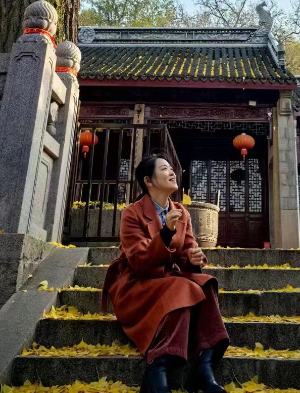 日出水了啊快点使劲动态图