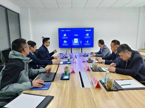 日出水了啊快点使劲动态图