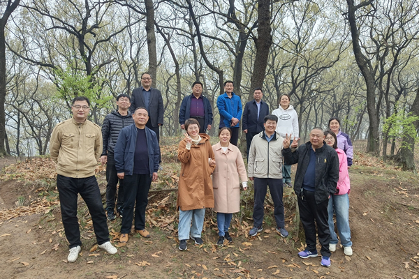 日出水了啊快点使劲动态图