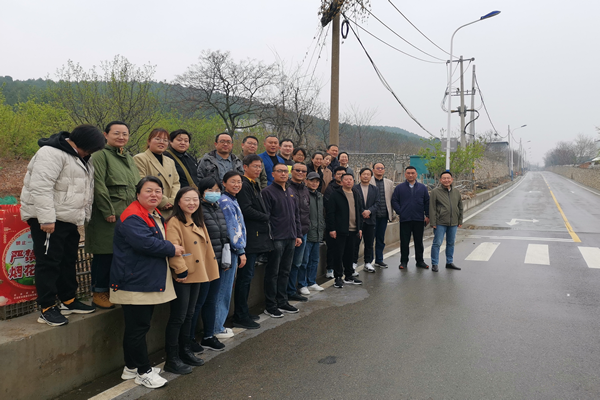 日出水了啊快点使劲动态图