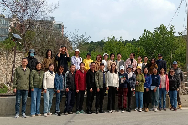 日出水了啊快点使劲动态图