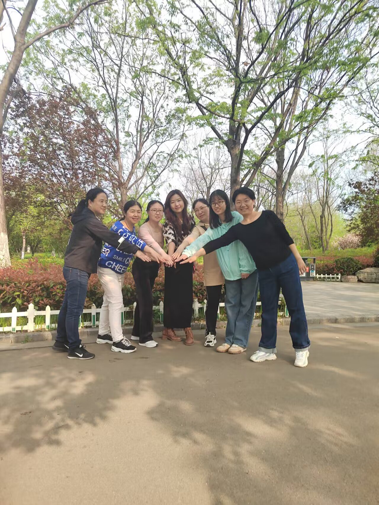 日出水了啊快点使劲动态图