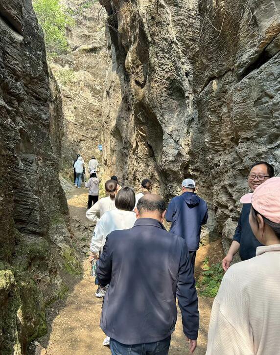 日出水了啊快点使劲动态图