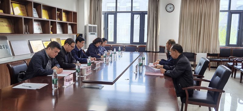 日出水了啊快点使劲动态图