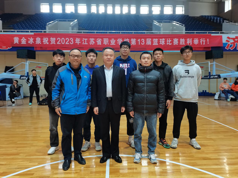 日出水了啊快点使劲动态图