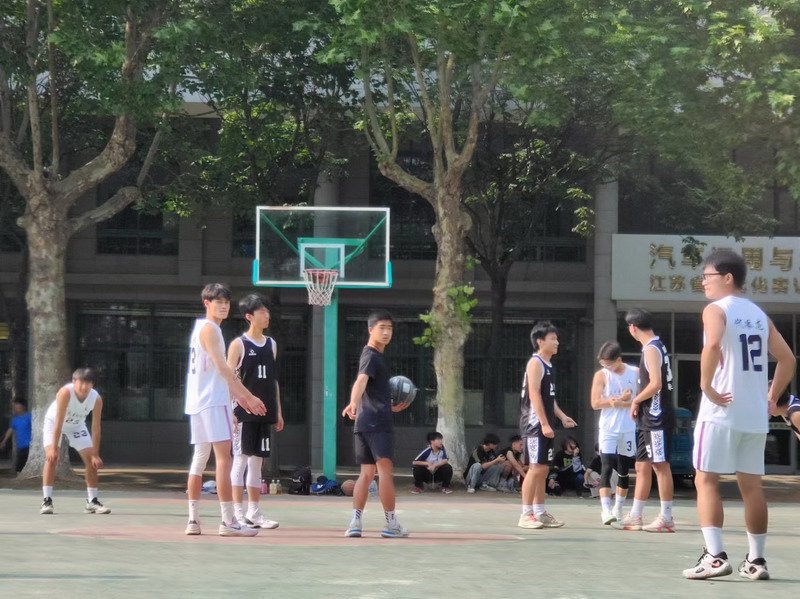 日出水了啊快点使劲动态图