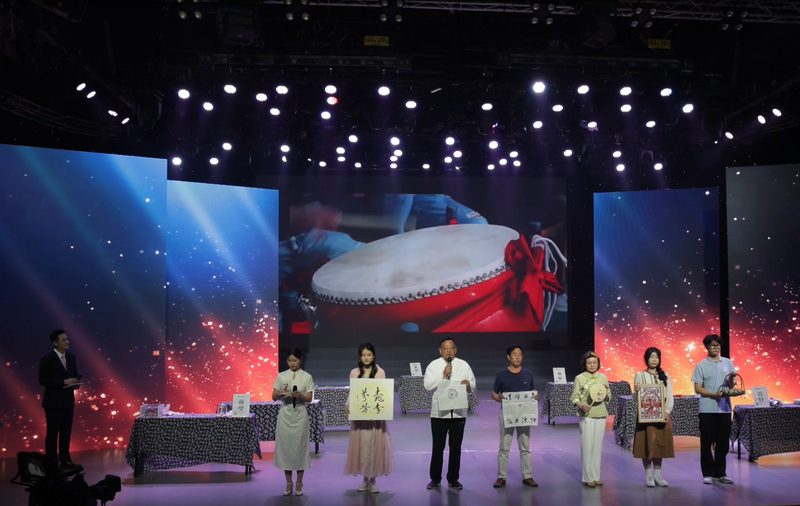 日出水了啊快点使劲动态图