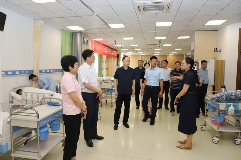 日出水了啊快点使劲动态图