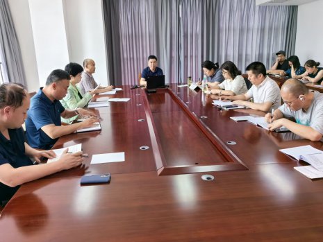 日出水了啊快点使劲动态图