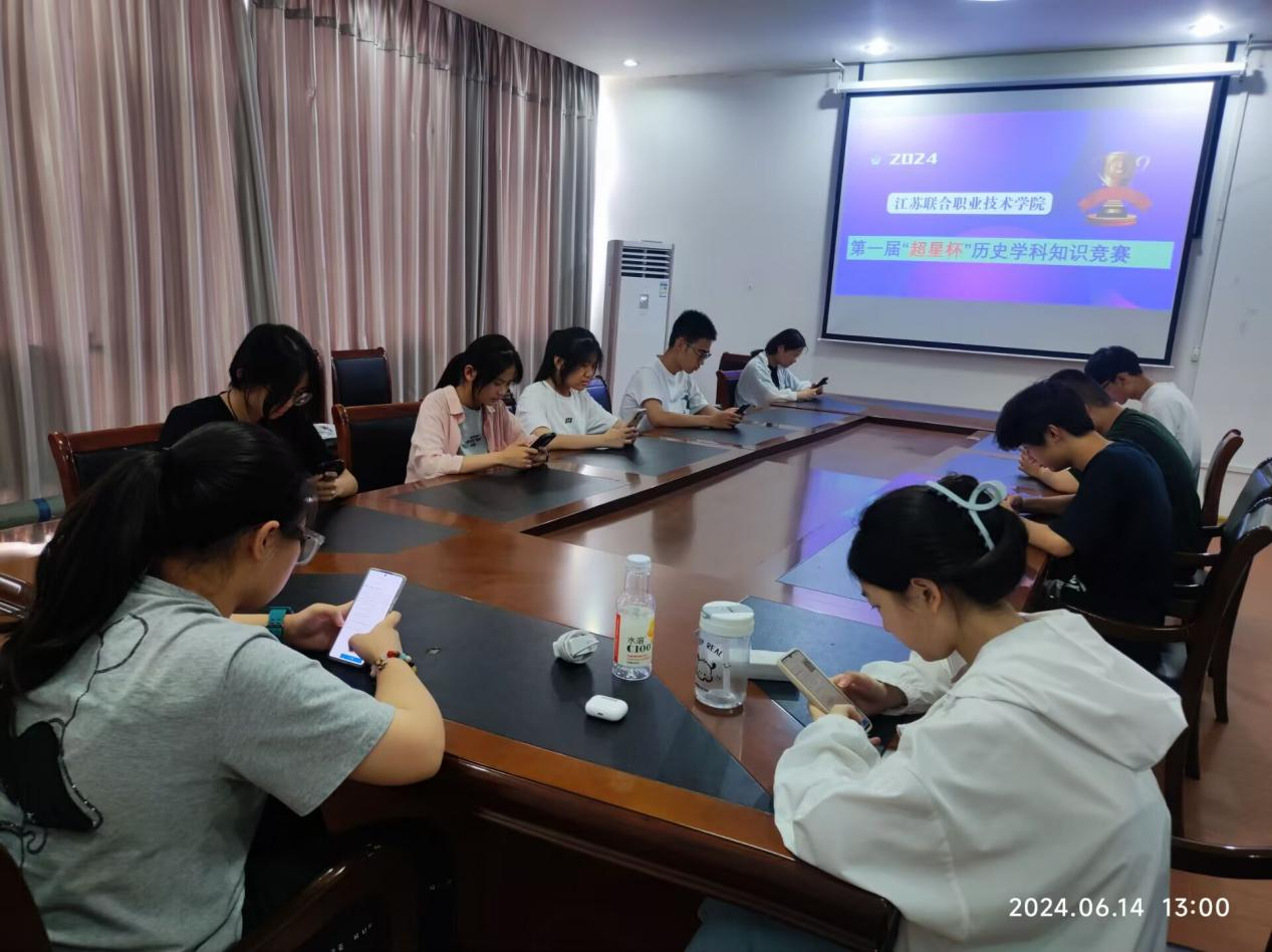 日出水了啊快点使劲动态图