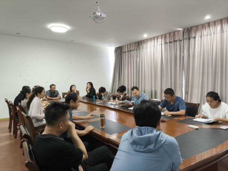 日出水了啊快点使劲动态图