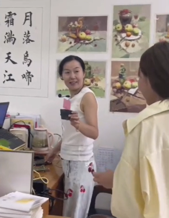 日出水了啊快点使劲动态图