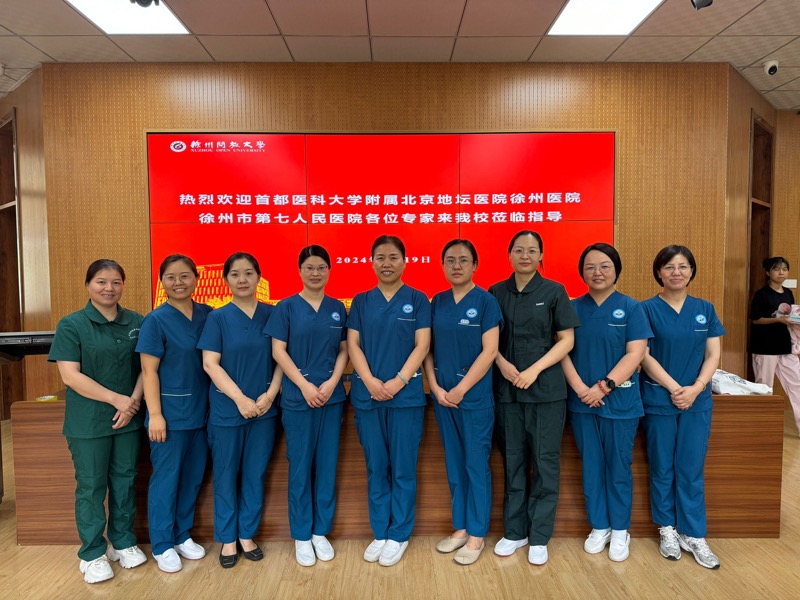 日出水了啊快点使劲动态图