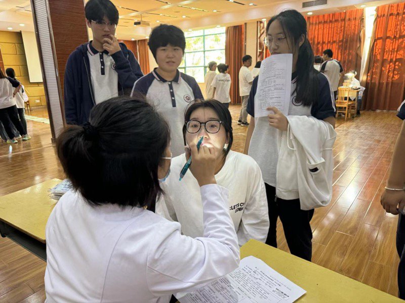 日出水了啊快点使劲动态图