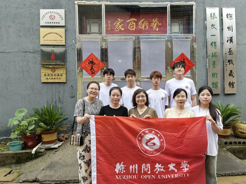 日出水了啊快点使劲动态图