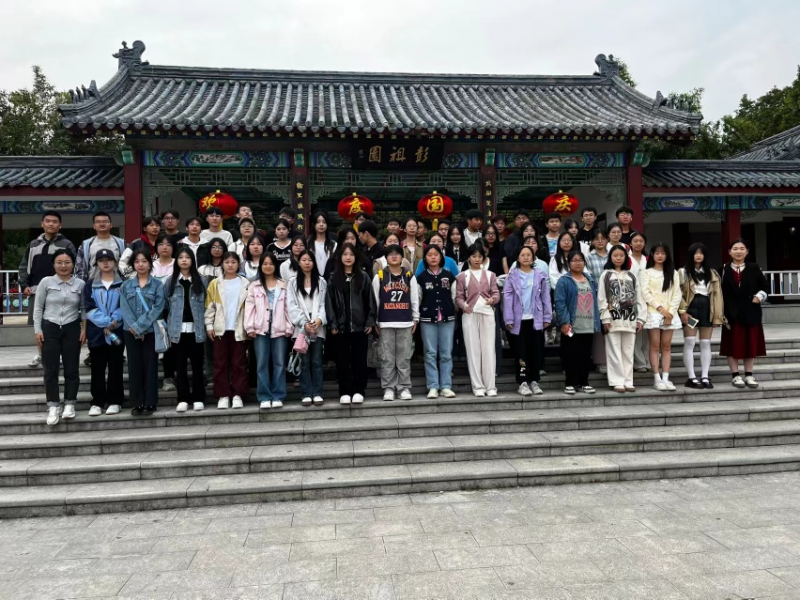 日出水了啊快点使劲动态图