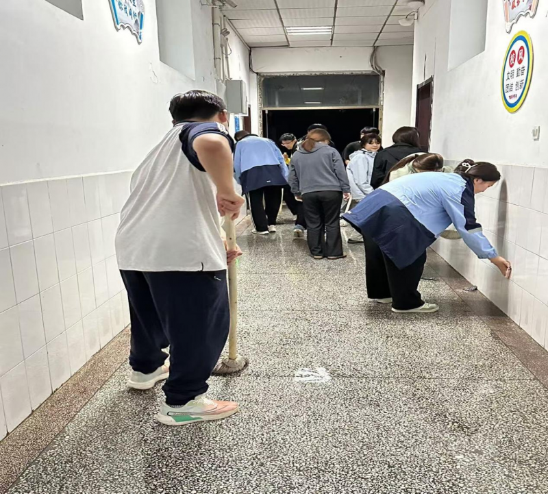 日出水了啊快点使劲动态图