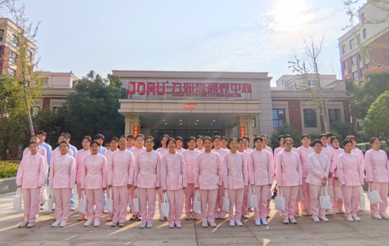 日出水了啊快点使劲动态图