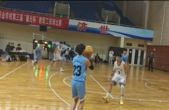 日出水了啊快点使劲动态图