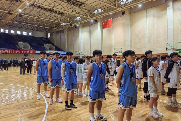 日出水了啊快点使劲动态图