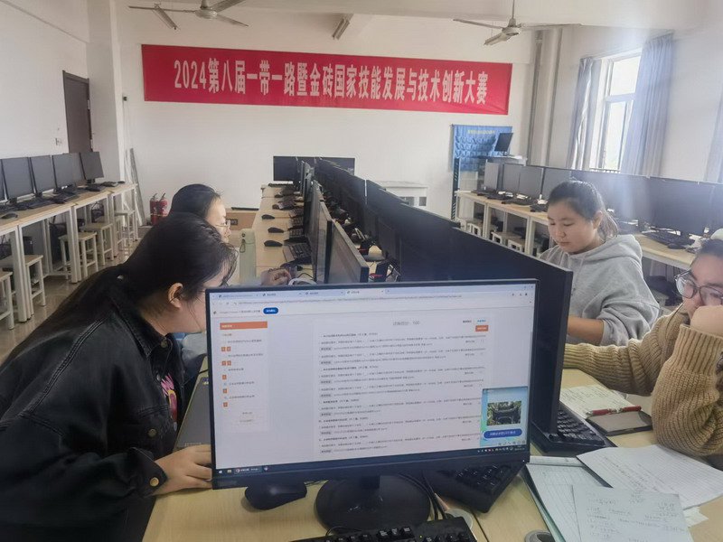 日出水了啊快点使劲动态图