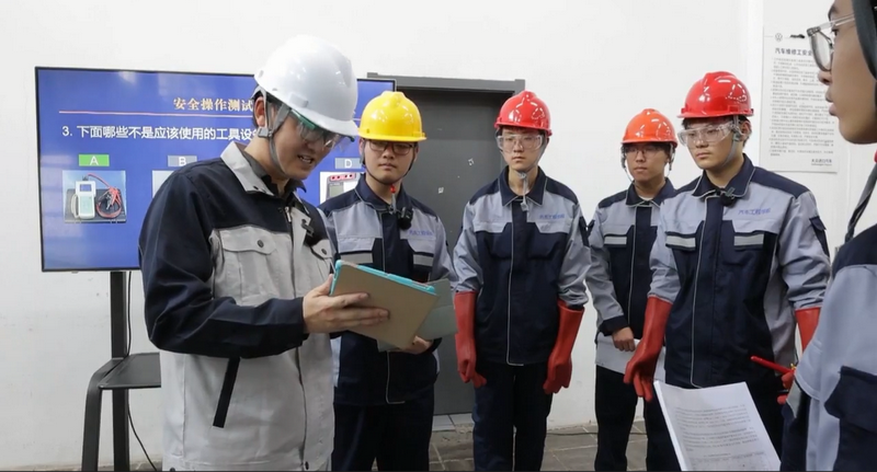 日出水了啊快点使劲动态图