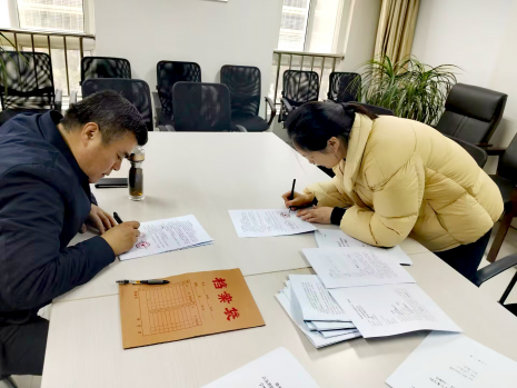 日出水了啊快点使劲动态图