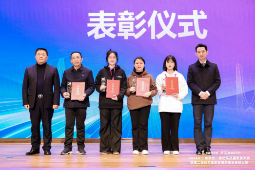 日出水了啊快点使劲动态图