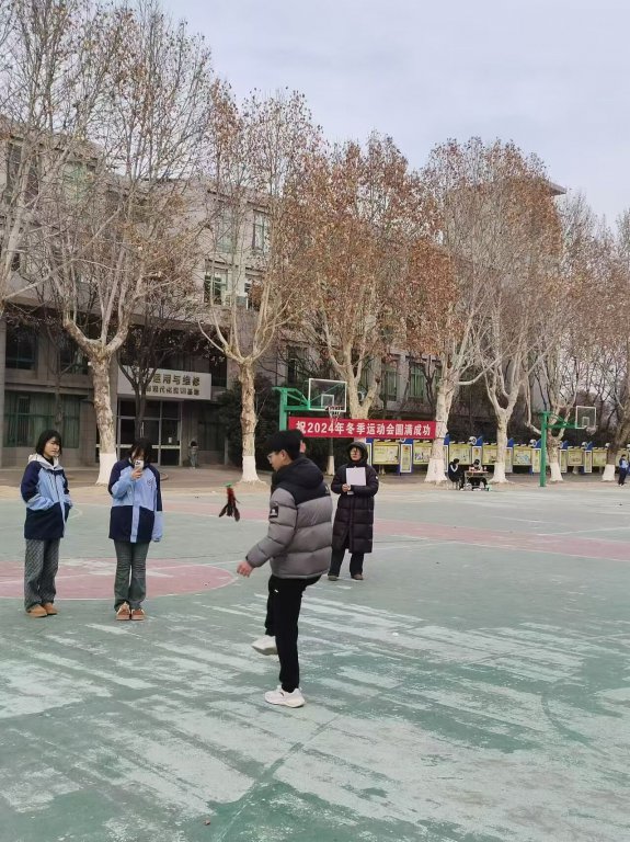 日出水了啊快点使劲动态图