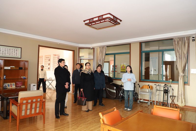 日出水了啊快点使劲动态图