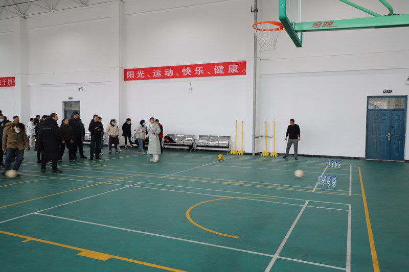 日出水了啊快点使劲动态图